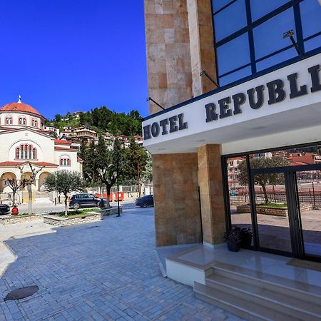 Hotel Republika Berat Extérieur photo