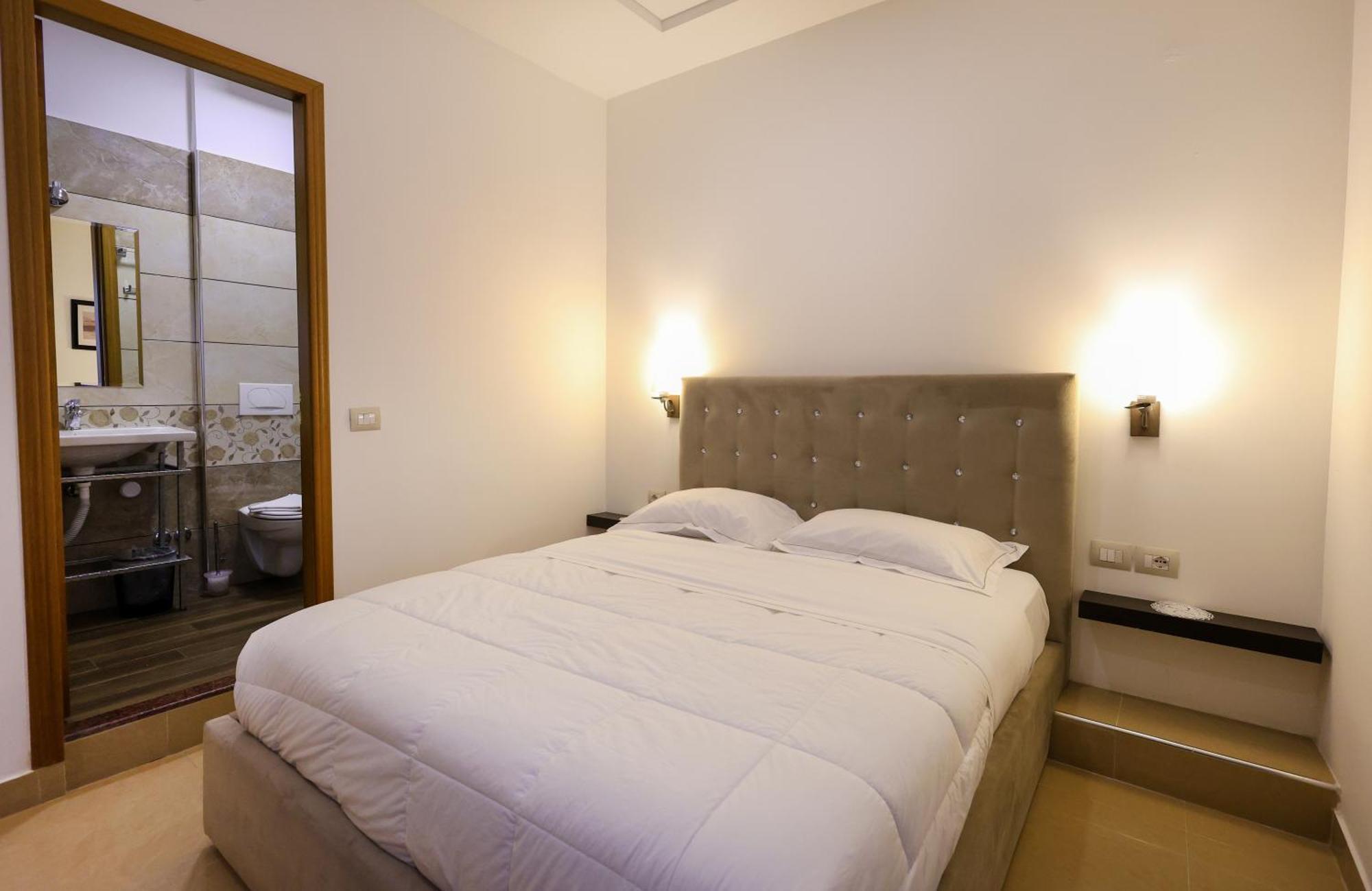 Hotel Republika Berat Extérieur photo